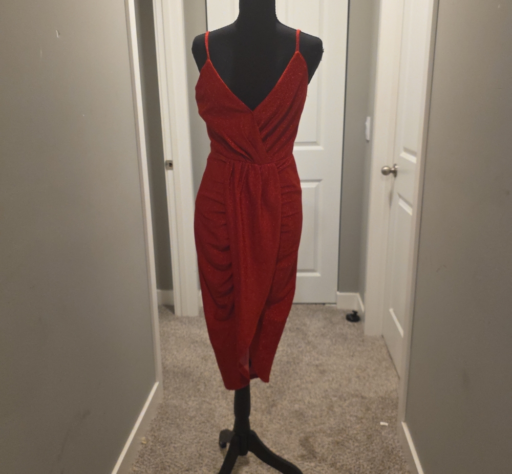 Main Strip Red Spaghetti Strap Midi Wrap Dress